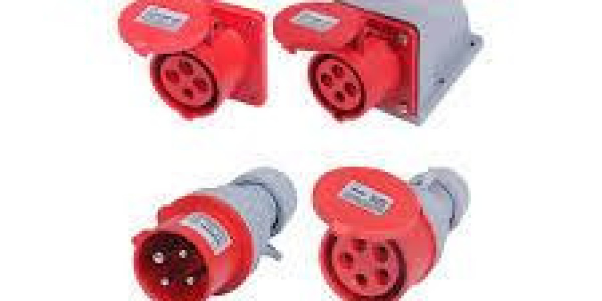 Choosing Waterproof Sockets for Industrial Outdoor Applications