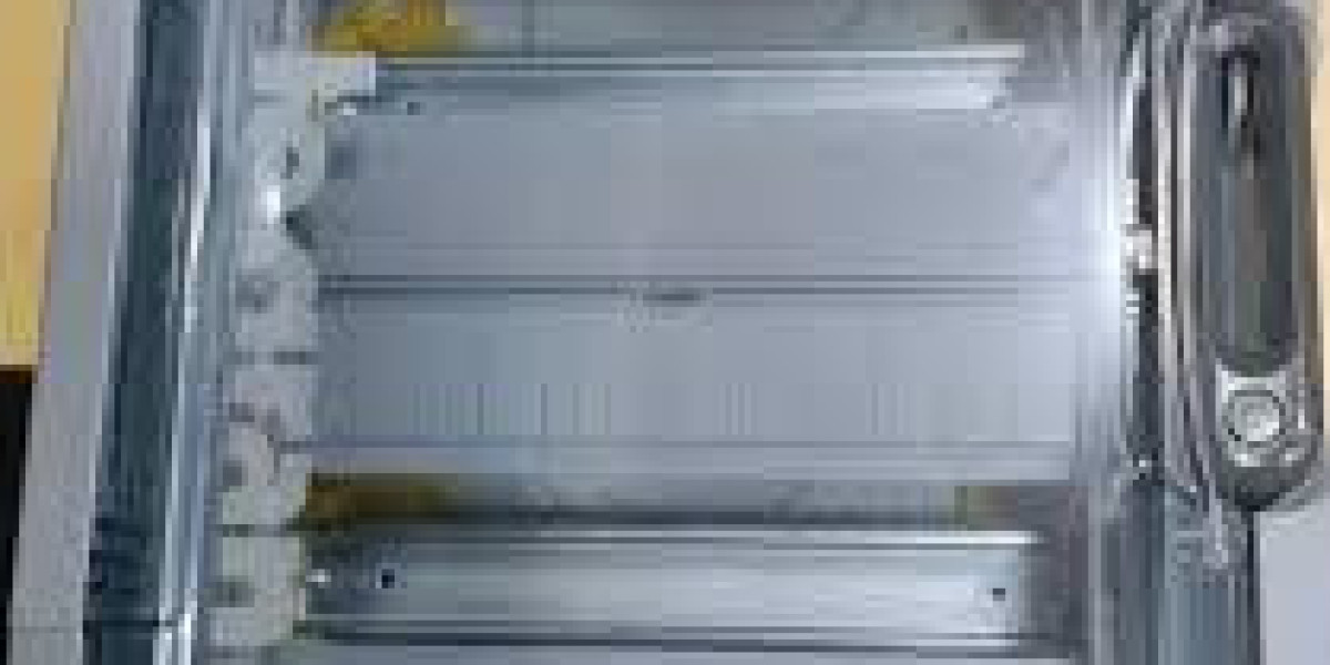 Smart Power Protection for Outdoor Areas