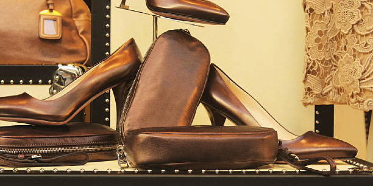 What’s Driving the Growth in the Global Leather Goods Market?